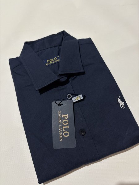 قميص بولو باللون الكحلي